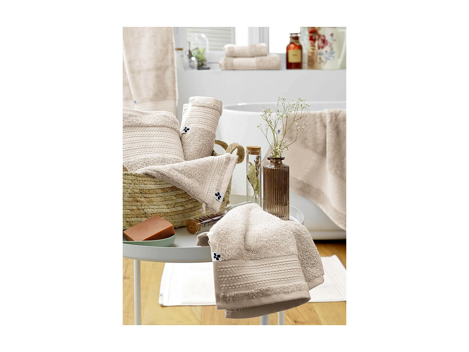 EMMA - Serviette de Toilette 50x90cm en Coton Bio Coloris Pampa