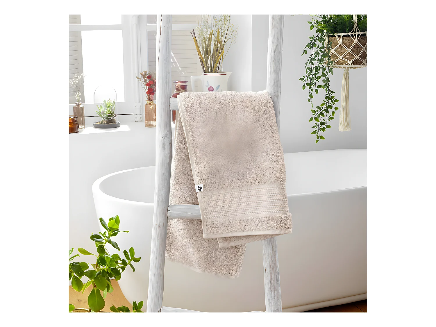 EMMA - Serviette de Toilette 50x90cm en Coton Bio Coloris Pampa