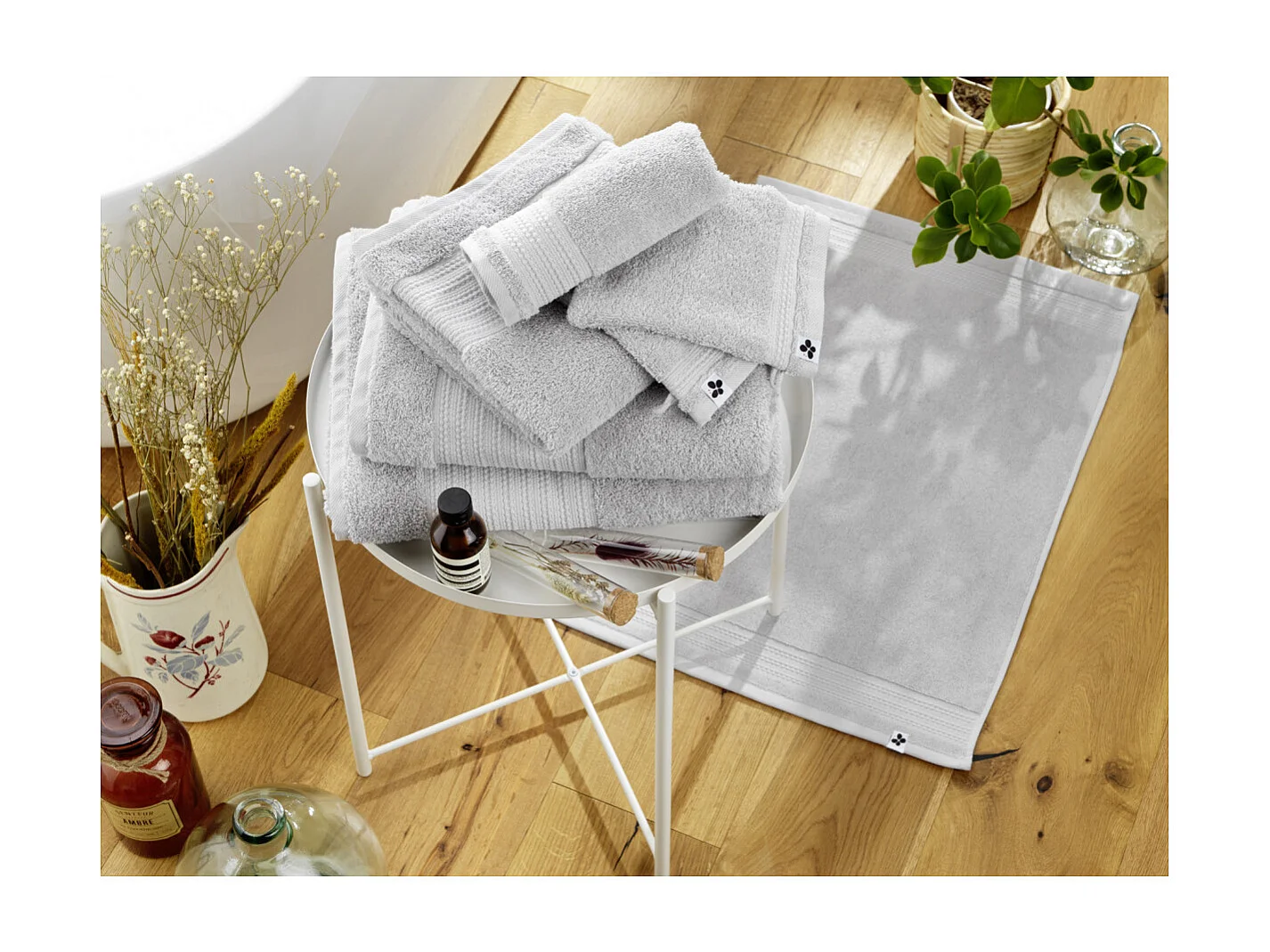 EMMA - Serviette de Douche 70x130cm en Coton Bio Coloris Nuage