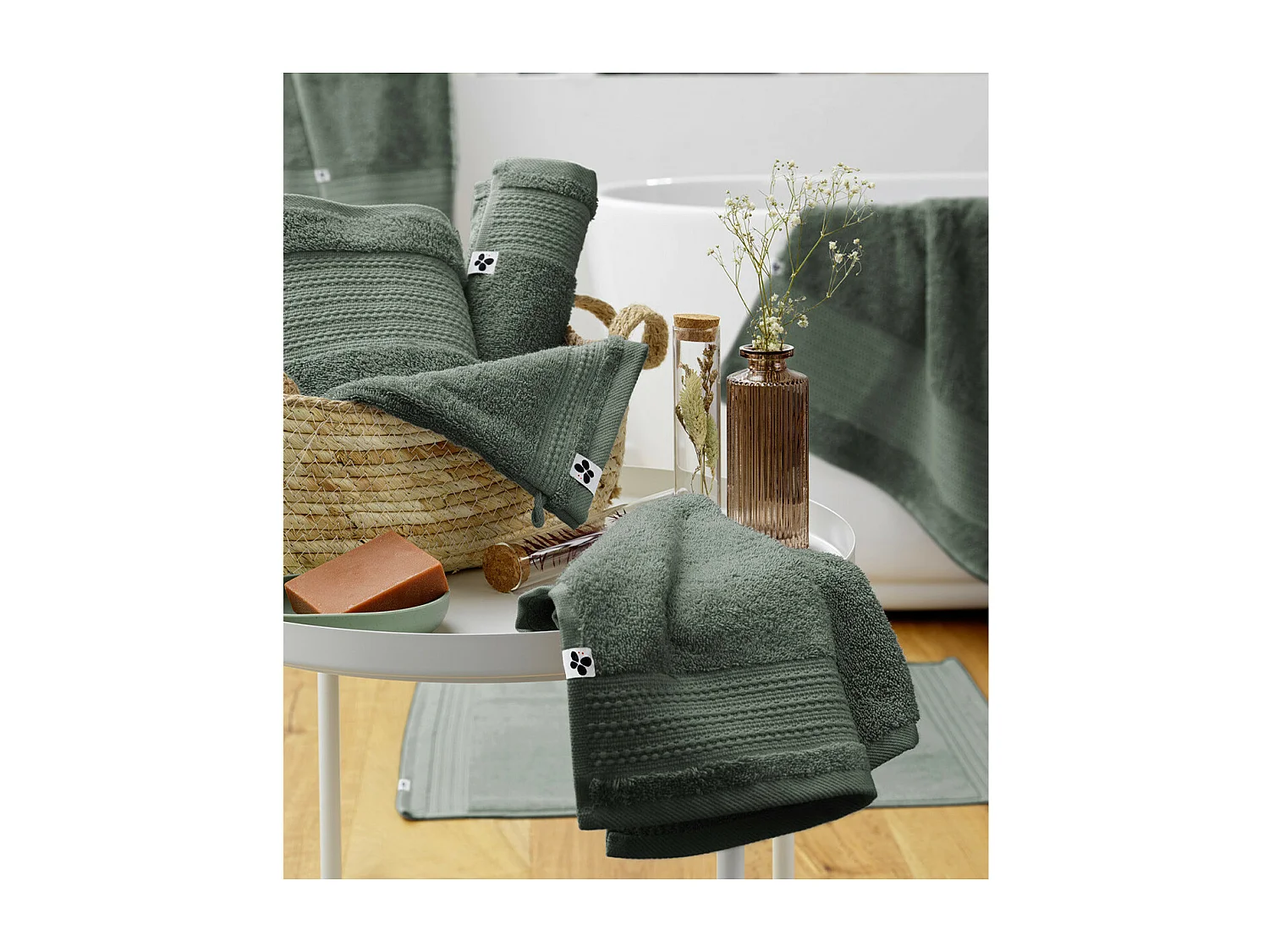 EMMA - Serviette de Bain 90x150cm en Coton Bio Coloris Romarin