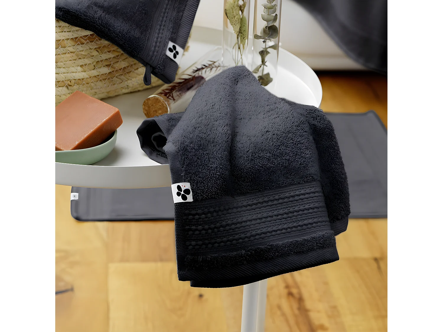 EMMA - Serviette Invité 30x50cm en Coton Bio Coloris Orage