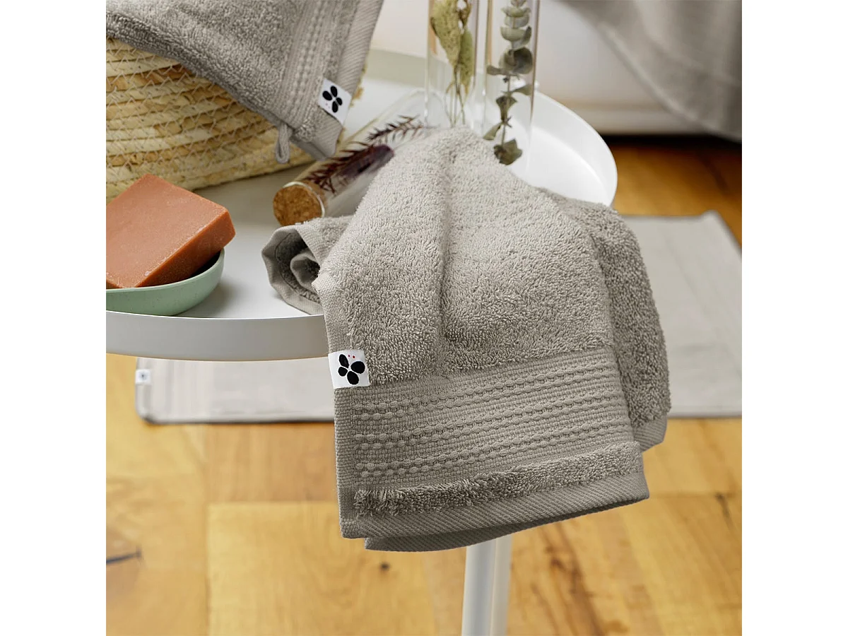 EMMA - Serviette Invité 30x50cm en Coton Bio Coloris Argile