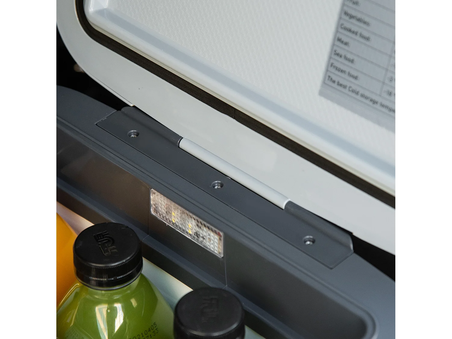 Nevera y congelador compresor gris 58x36.4x34.5 cm HOMCOM