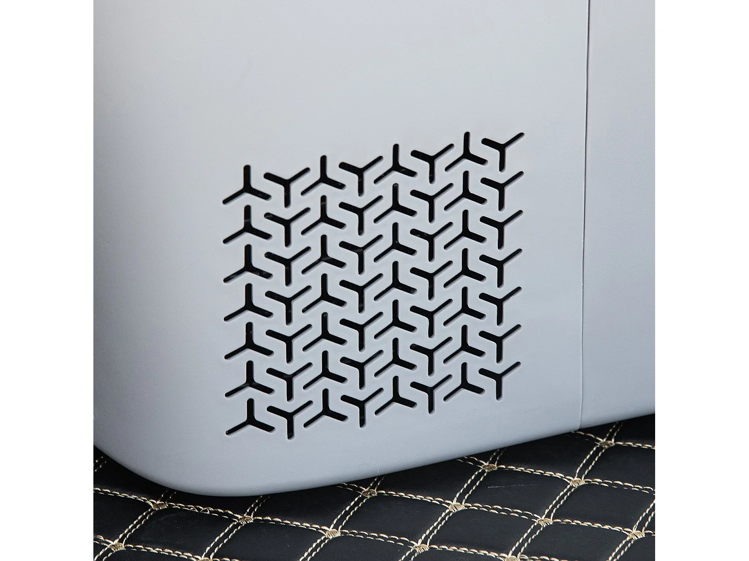 Nevera y congelador compresor gris 58x36.4x34.5 cm HOMCOM