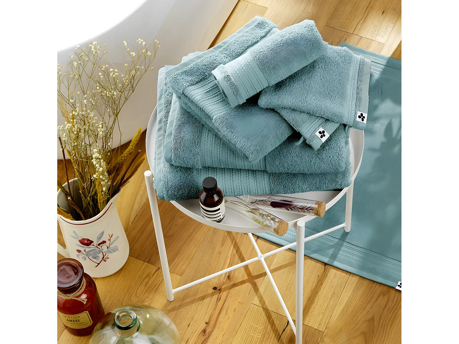 EMMA - Tapis de Bain 50x70cm en Coton Bio Coloris Bleu Glacier
