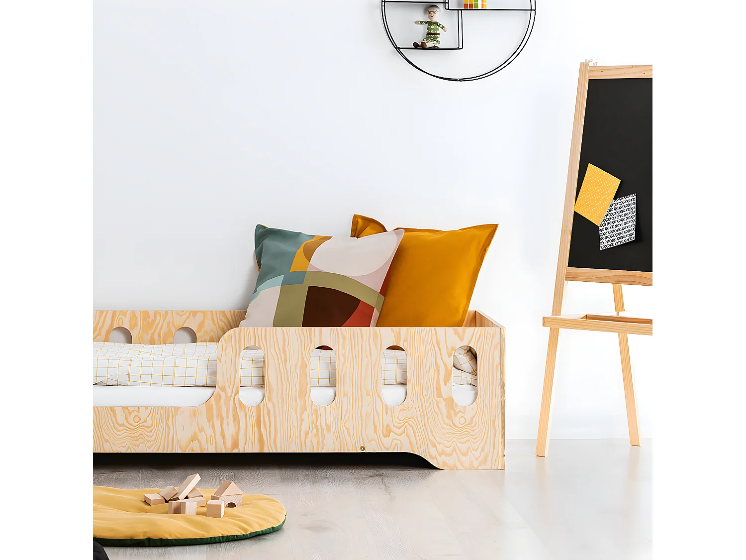 Cama de entrada esquerda 90x190 com estrado de ripas Estelle Bois