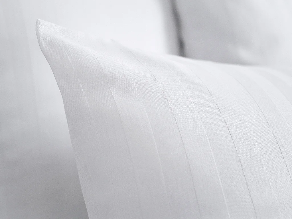 Set van 2 kussenslopen in satijn ABILY - 63x63cm - Wit