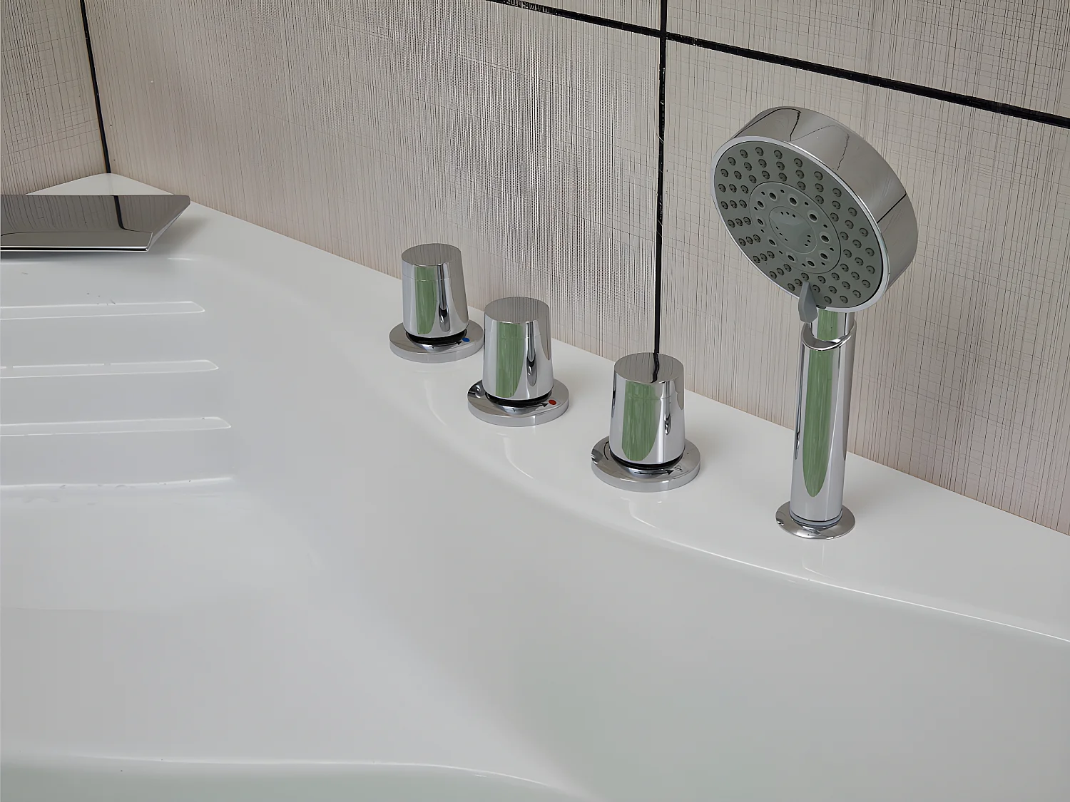 Vasca angolare per balneoterapia con sistema a cascata 2 posti 350 litri 150 x 150 x 60 cm - AGLENA