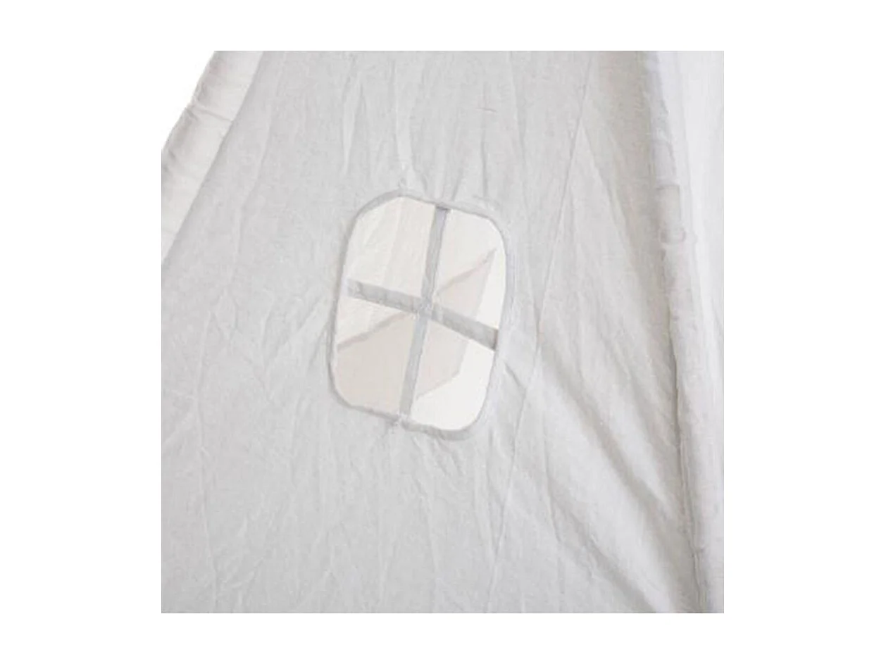 Tipi con pompones redondos