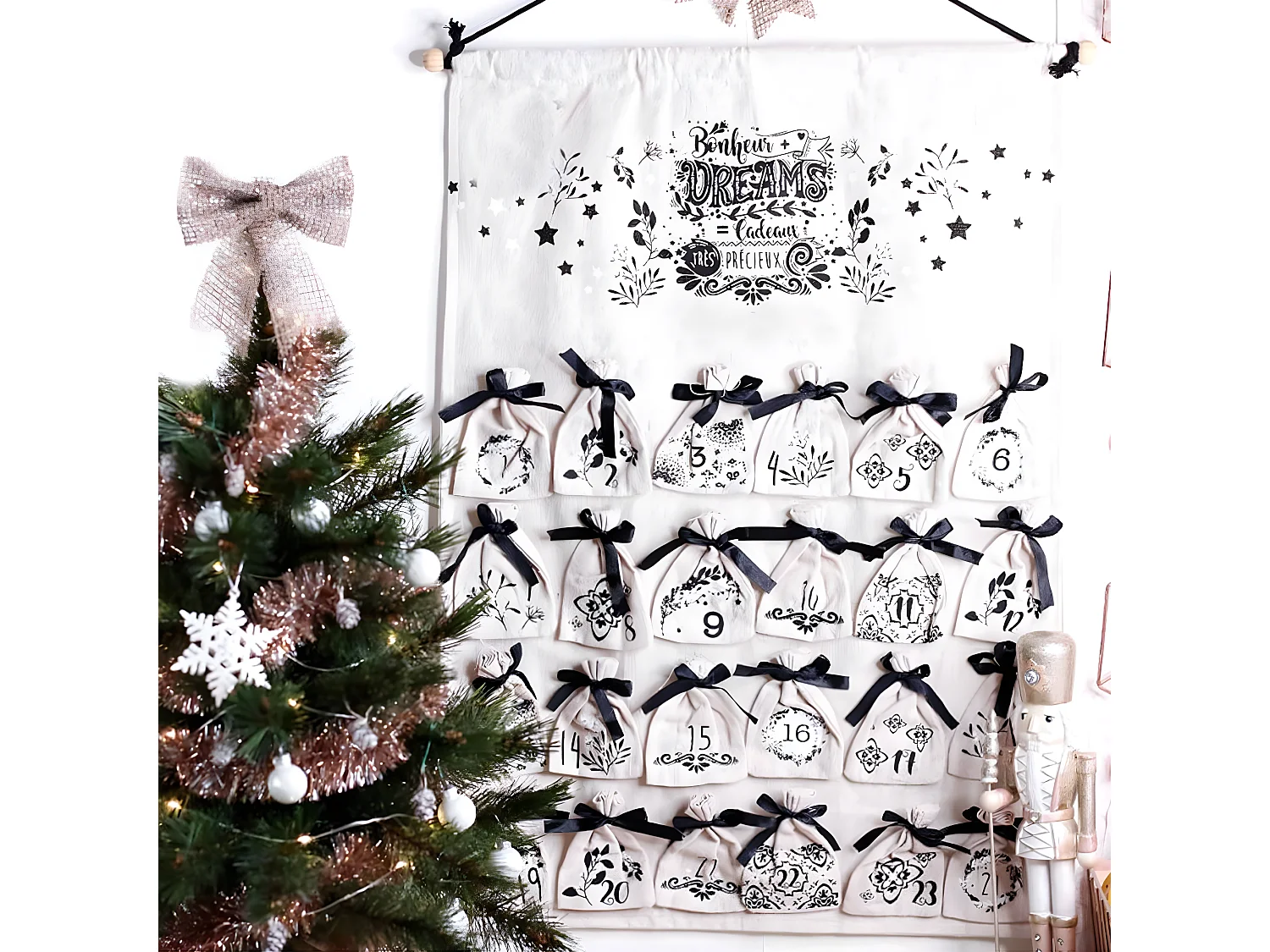 Décoration de Noël Calendrier "Hors Piste" 65cm Blanc