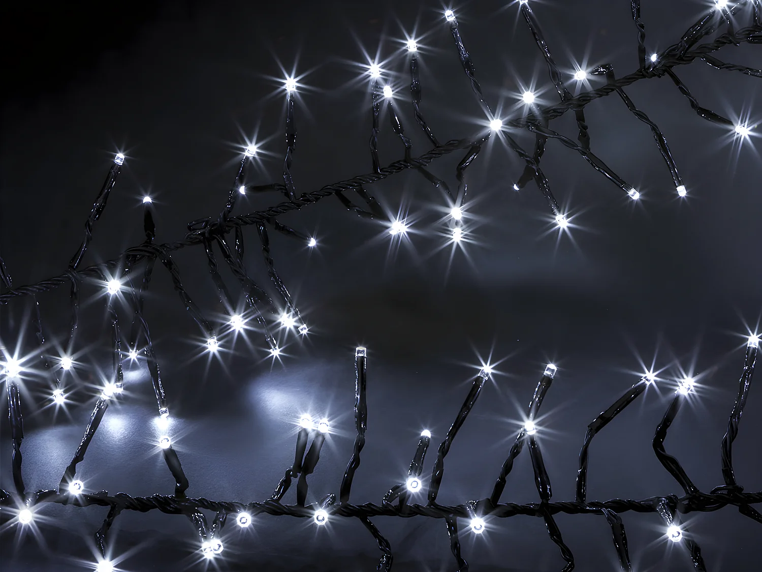 Rideau Lumineux Led "40 Tombées" 400cm Blanc Froid