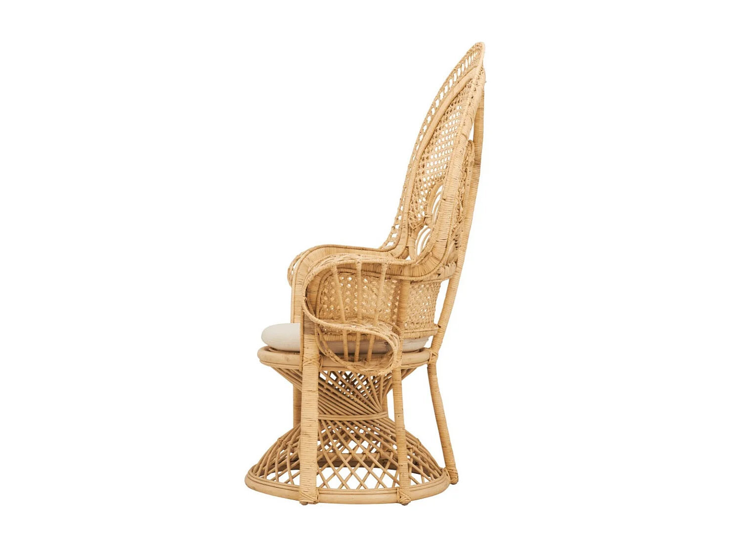 Fauteuil en rotin naturel et coussin blanc - Eloa