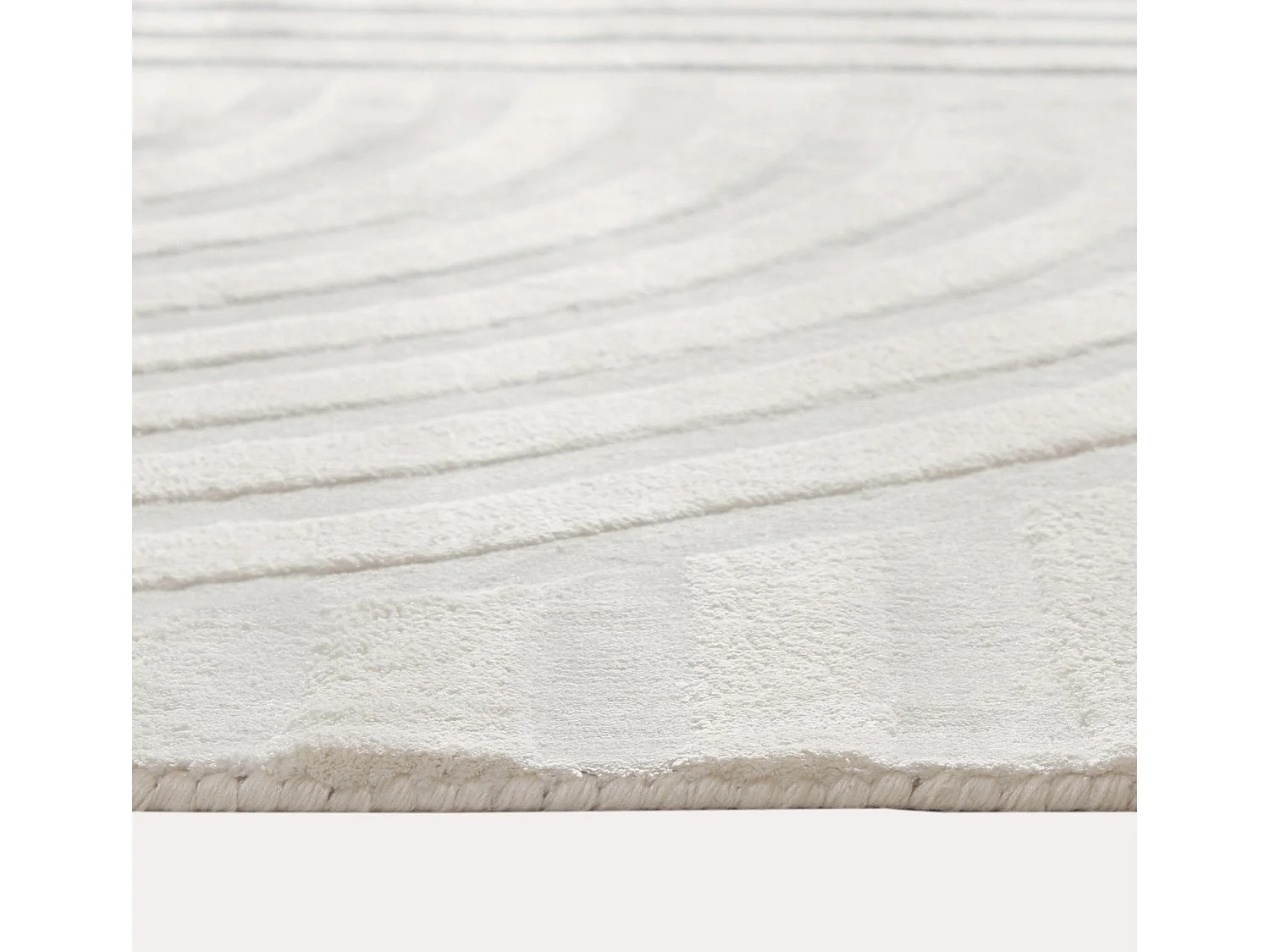 Tapis rectangulaire Dana en viscose blanc cassé 300x200cm