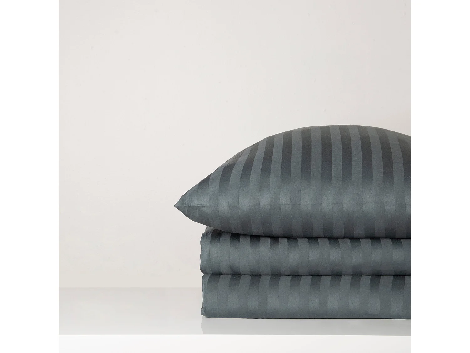 Ensemble housse de couette 240*220cm 2 taies d'oreiller 63x63cm