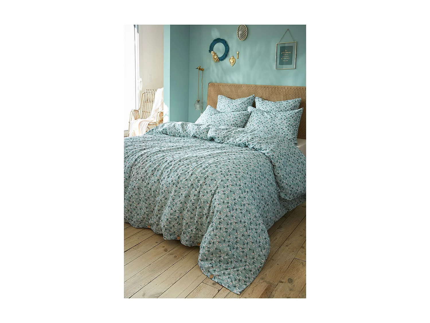 ALLISON - Housse de Couette 260x240cm Gaze de Coton Coloris Bleu Motifs Fleurs