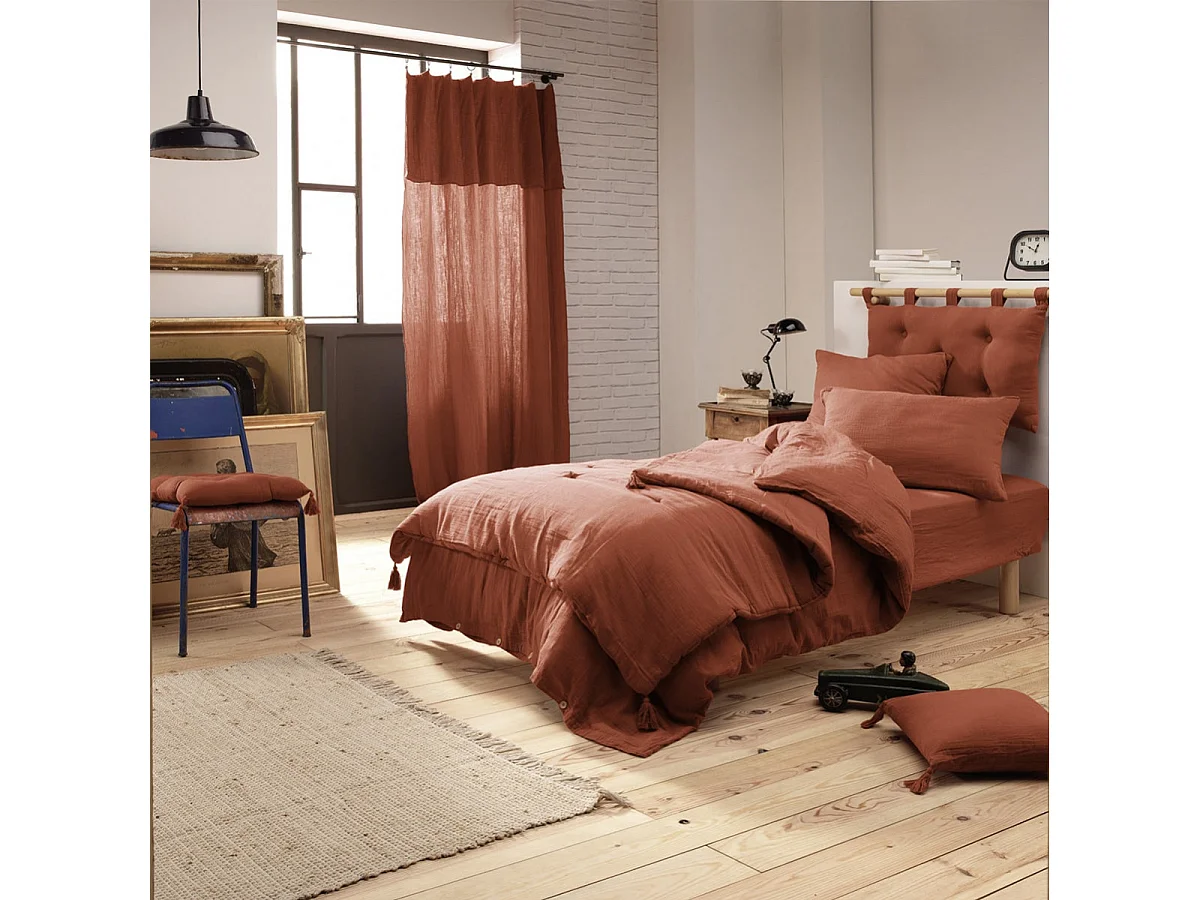 OUREA - Couvre-pied 150x150cm Capitonné Gaze de Coton Terracotta