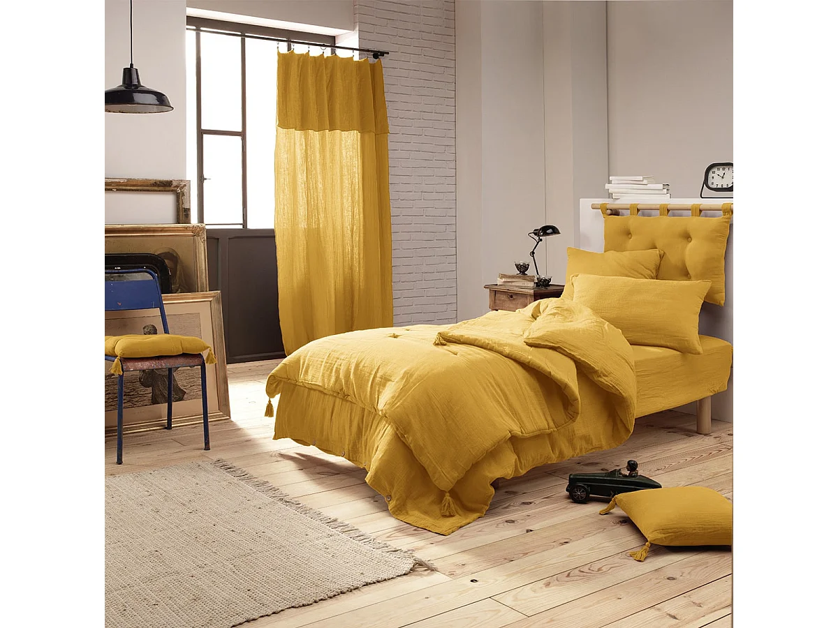 OUREA - Couvre-pied 150x150cm Capitonné Gaze de Coton Safran