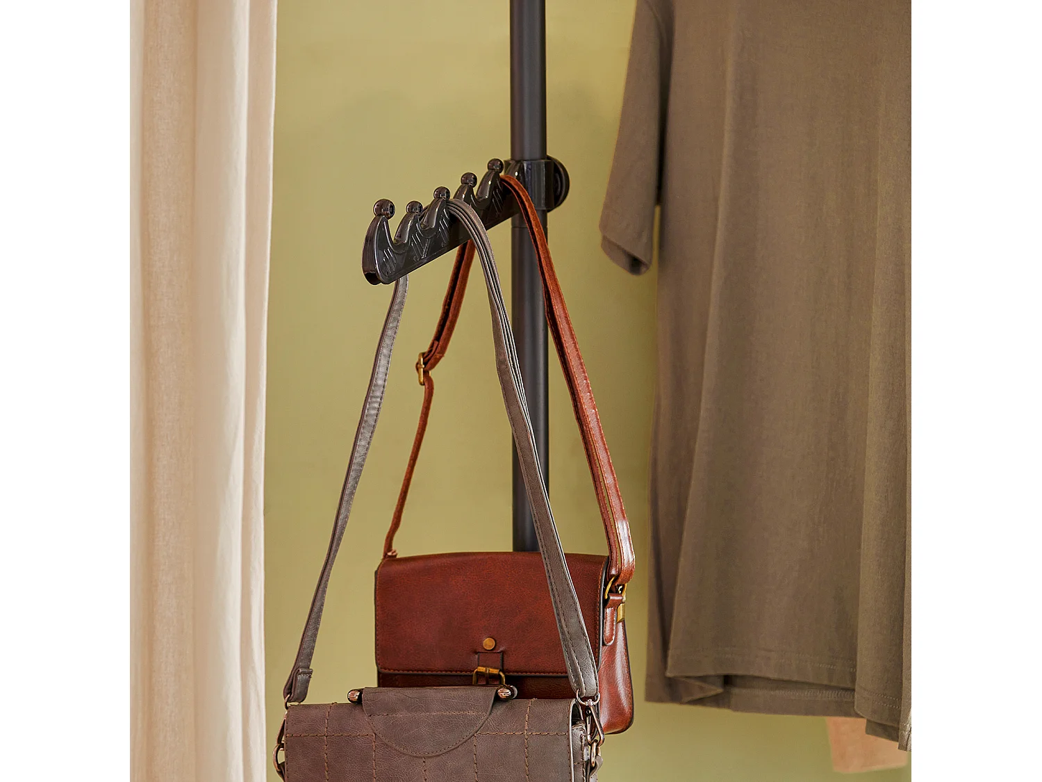 SoBuy Cabina Armadio Guardaroba Componibile Appendiabiti Nero FRG34-SCH,IT