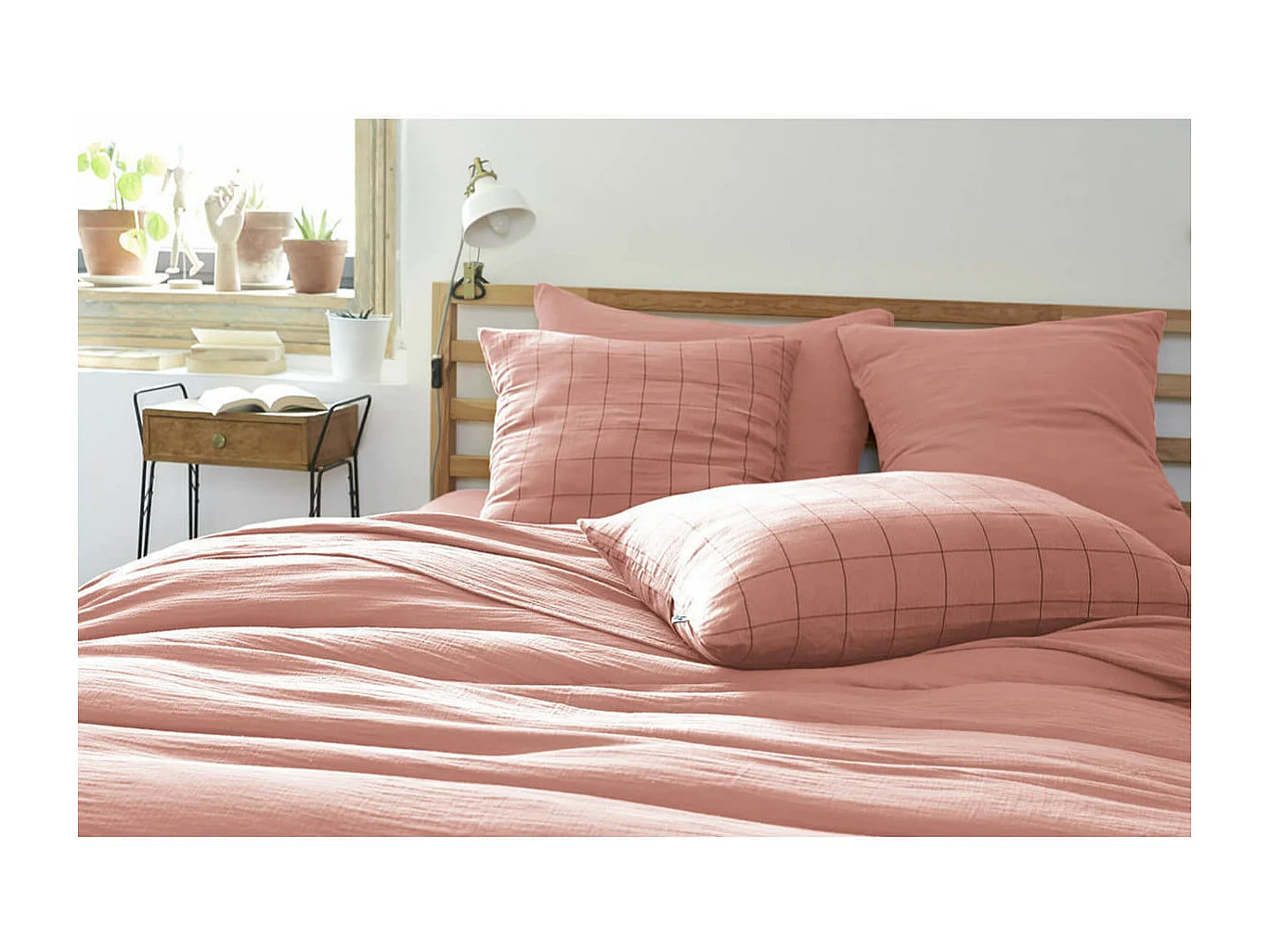 OUREA MOTIF - Taie d'Oreiller 50x70cm Gaze de Coton Rose Pêche à Grands Carreaux