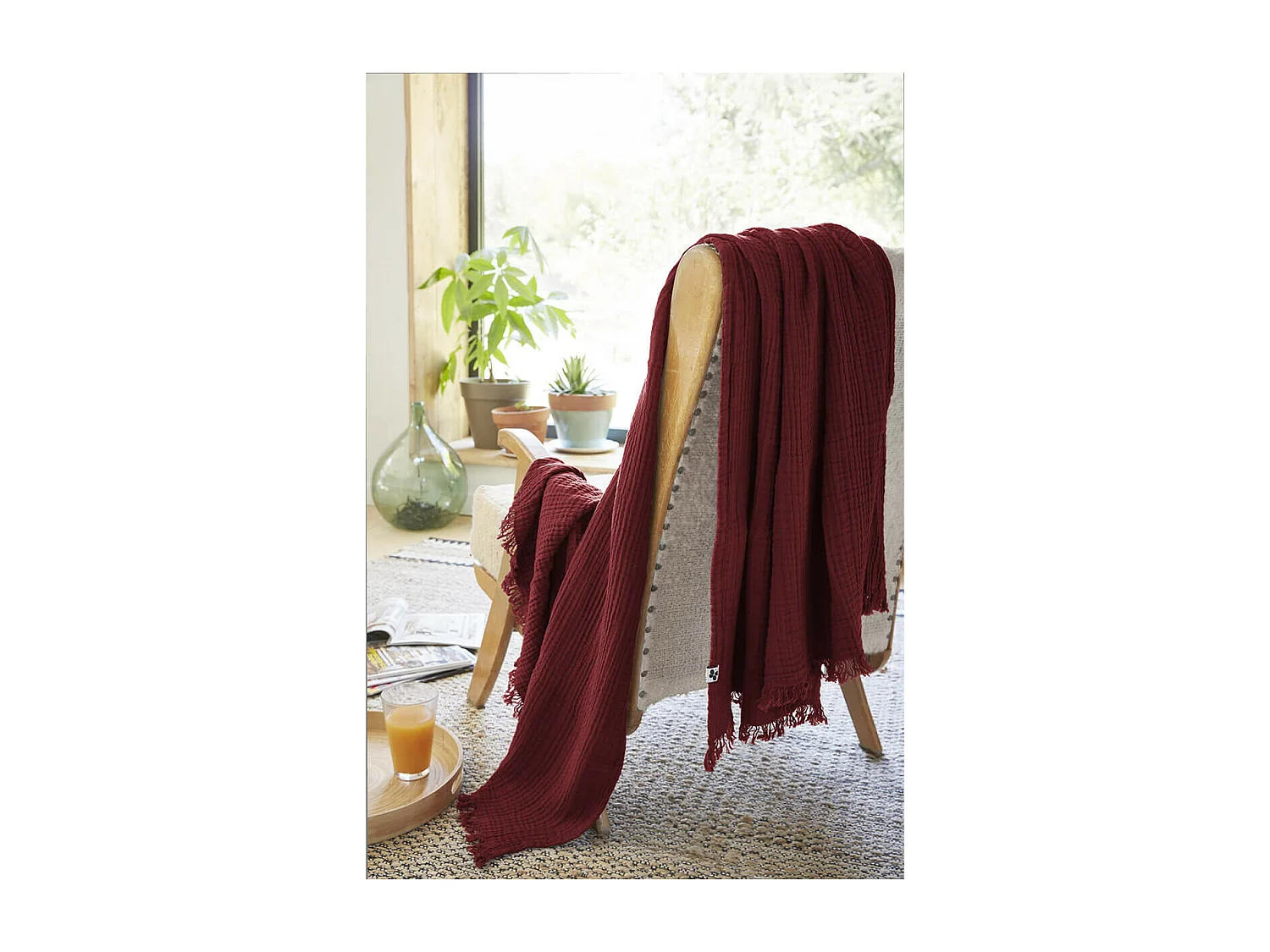 OUREA - Plaid à Franges 130x160cm 4 Epaisseurs Gaze de Coton Lie de Vin