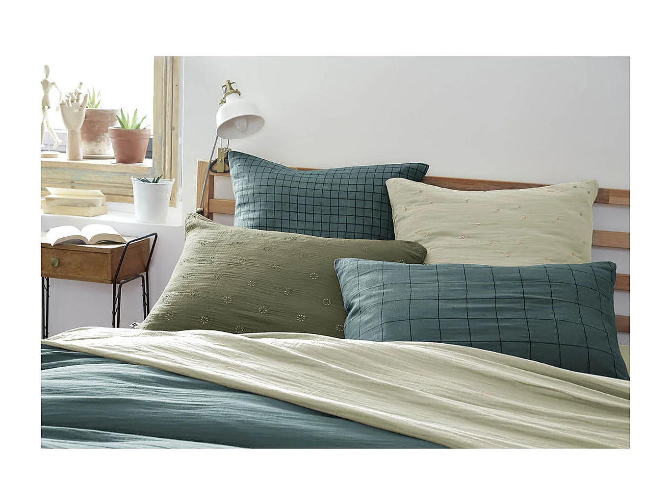 OUREA MOTIF - Taie d'Oreiller 60x60cm Gaze de Coton Canard à Petits Carreaux