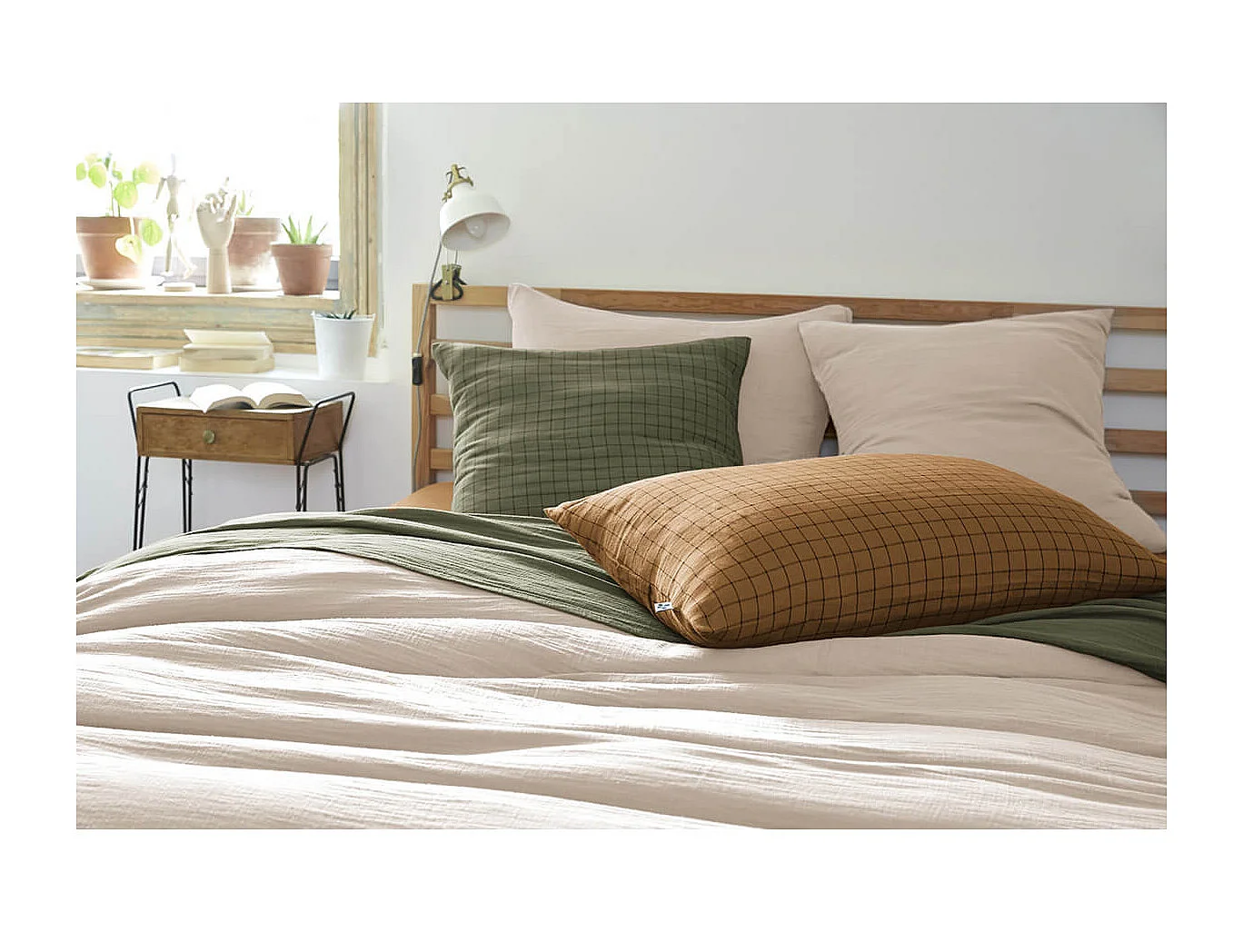 OUREA MOTIF - Taie d'Oreiller 60x60cm Gaze de Coton Romarin à Petits Carreaux