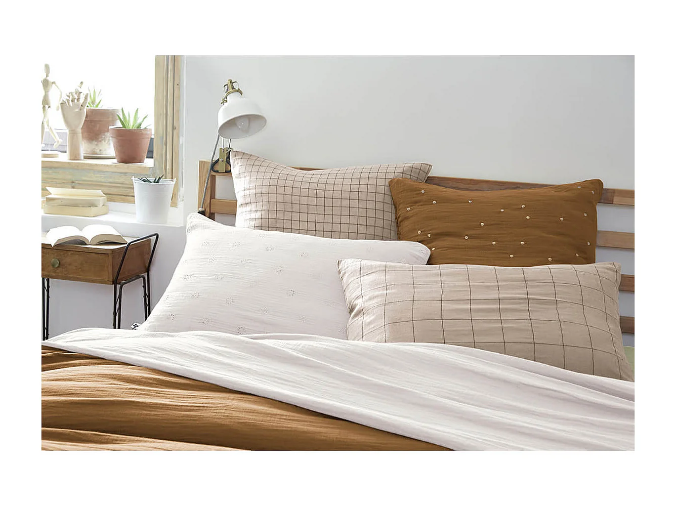 OUREA MOTIF - Taie d'Oreiller 60x60cm Gaze de Coton Pampa à Petits Carreaux