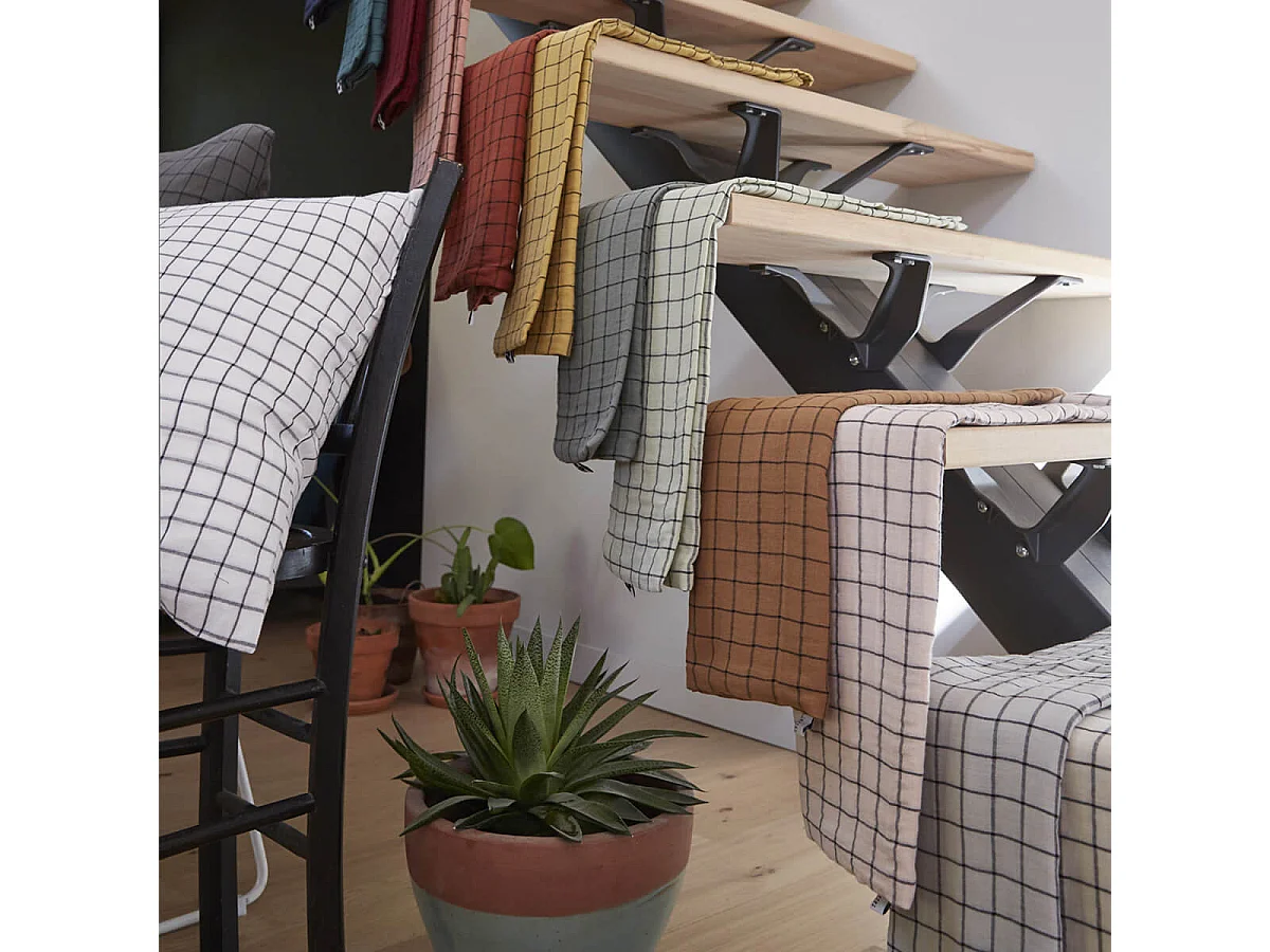 OUREA MOTIF - Taie d'Oreiller 60x60cm Gaze de Coton Pampa à Petits Carreaux