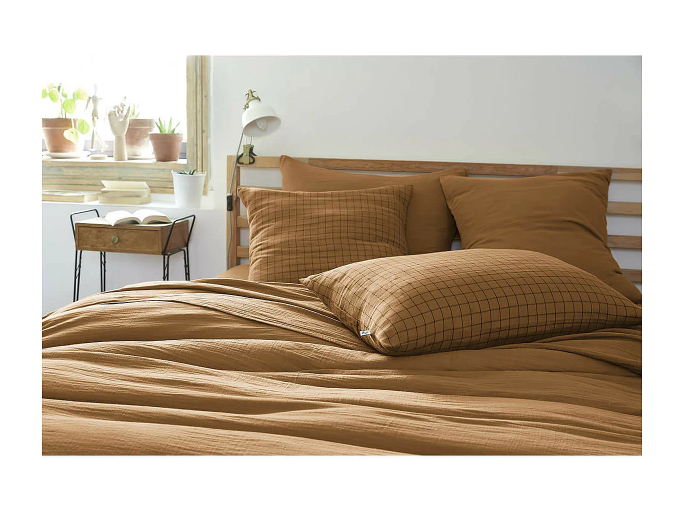 OUREA MOTIF - Taie d'Oreiller 50x70cm Gaze de Coton Camel à Petits Carreaux