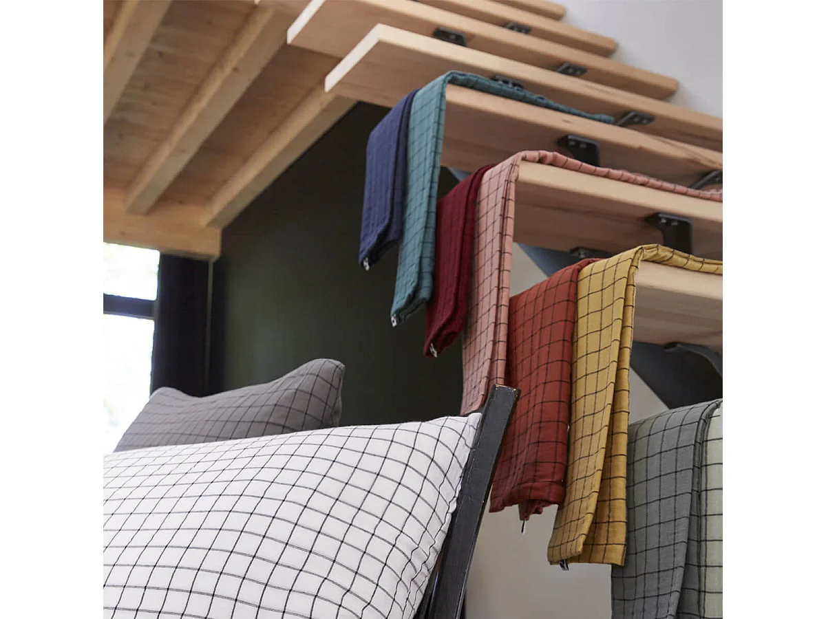 OUREA MOTIF - Taie d'Oreiller 60x60cm Gaze de Coton Chantilly à Petits Carreaux