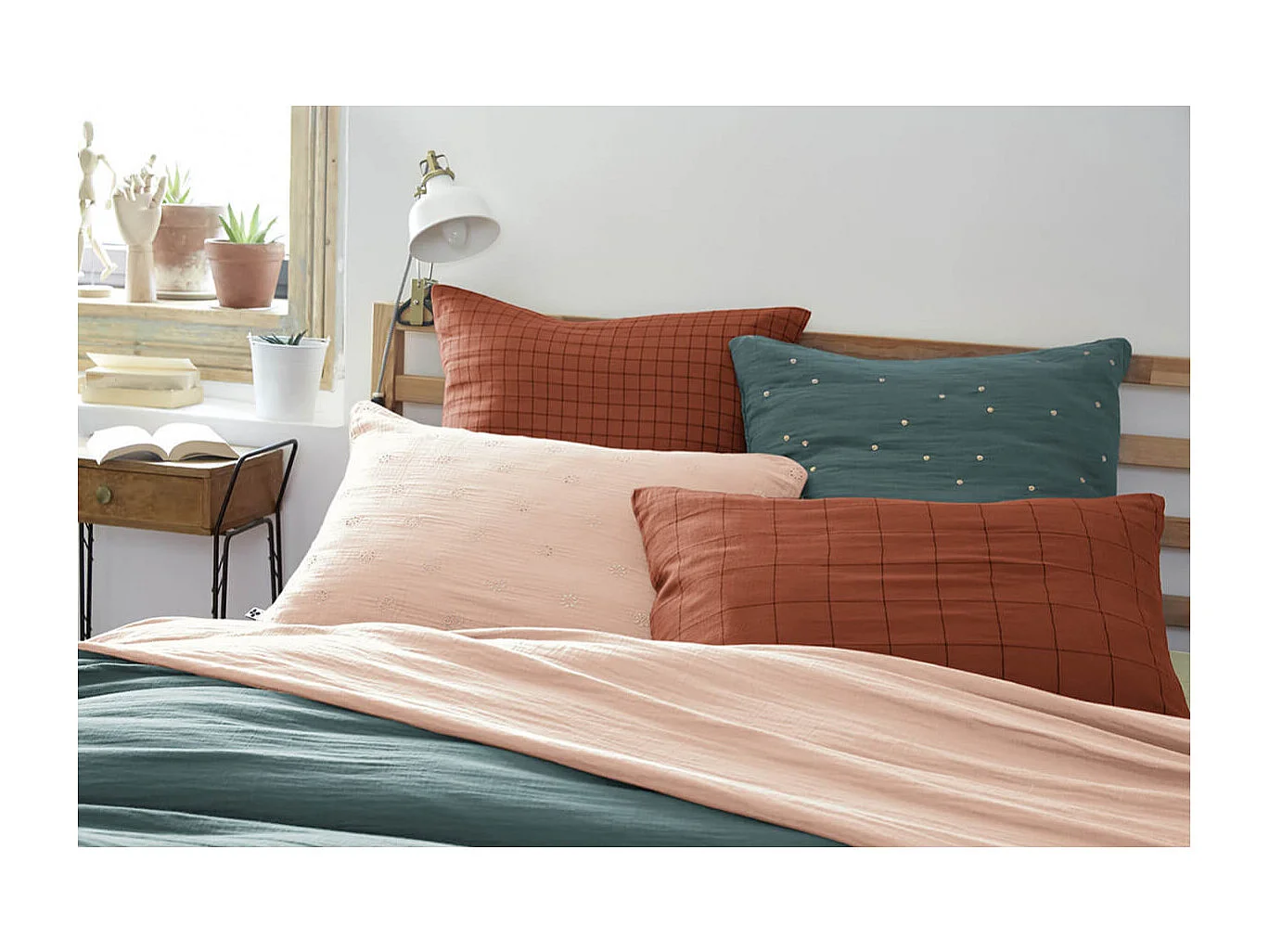 OUREA MOTIF - Taie d'Oreiller 60x60cm Gaze de Coton Terracotta à Petits Carreaux