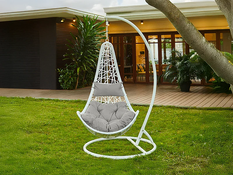 Sillón colgante de resina trenzada - Blanco con cojines grises - OROSI de MYLIA