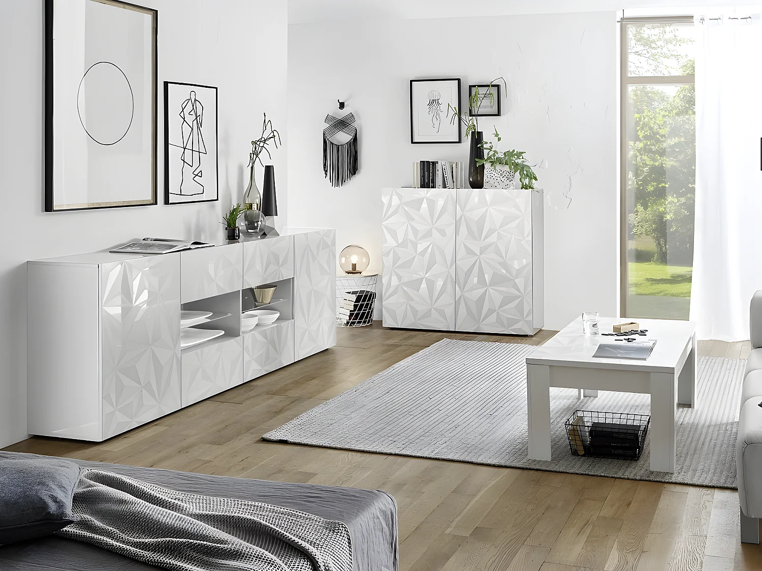 Sideboard mit 2 Türen & 4 Schubladen - Weiß lackiert - ERIS