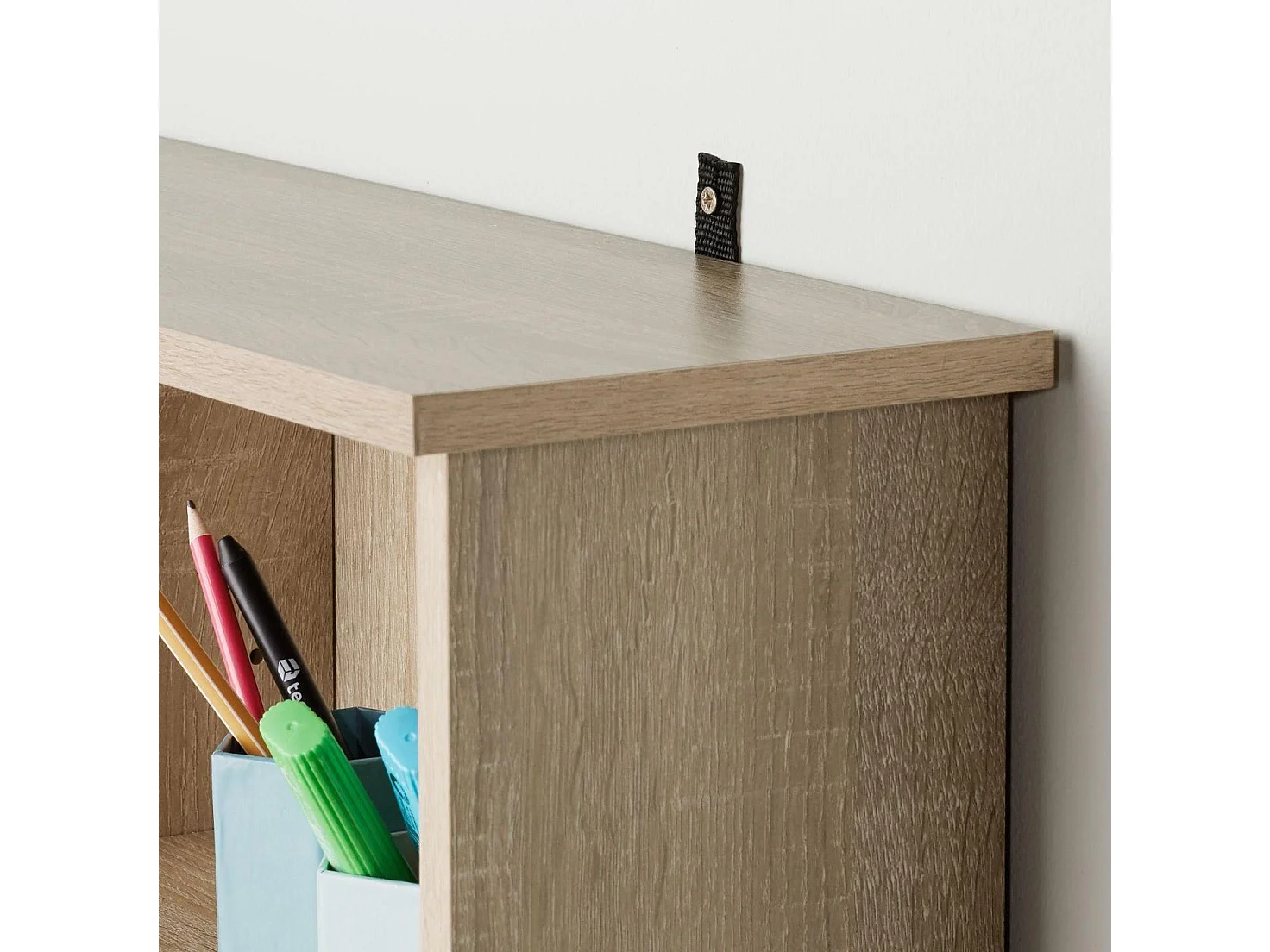 Armário estante estante armazenamento unidade de armazenamento de CD / DVD 136,5 cm marrom 08_0000232