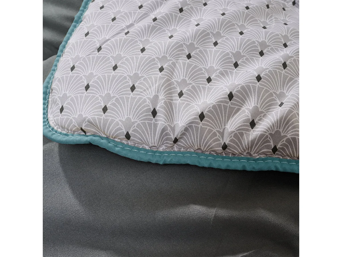 Couette imprimée Graphique - Chaude 350g/m2 - 140x200cm