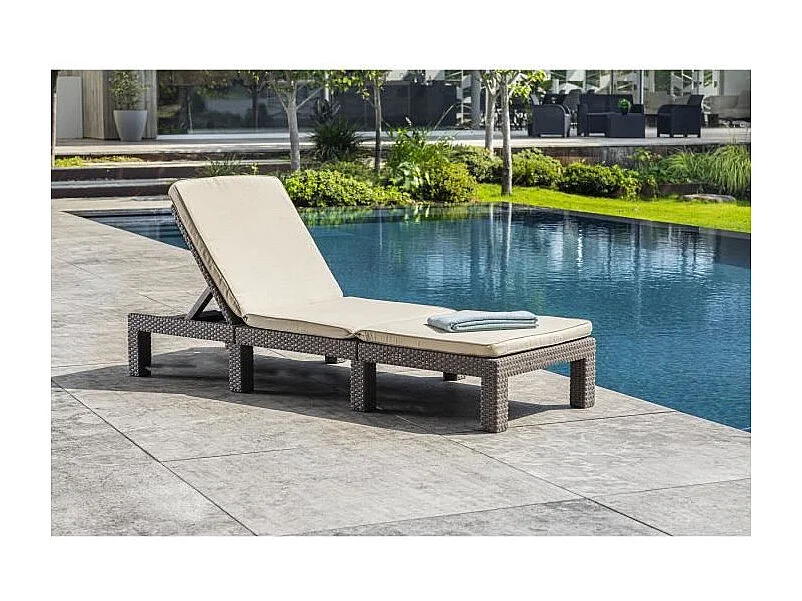 Chaise longue en imitation résine tressée ALLIBERT avec coussins - 4 positions - Daytona - Beige