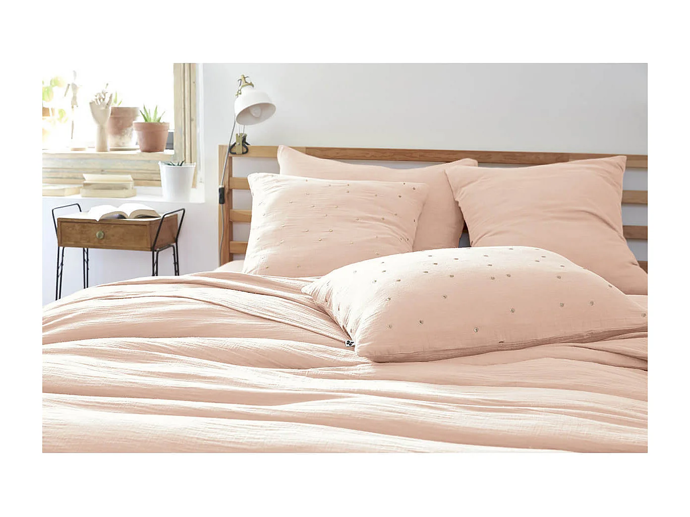 OUREA MOTIF - Taie d'Oreiller 60x60cm Gaze de Coton Guimauve à Pois Dorés