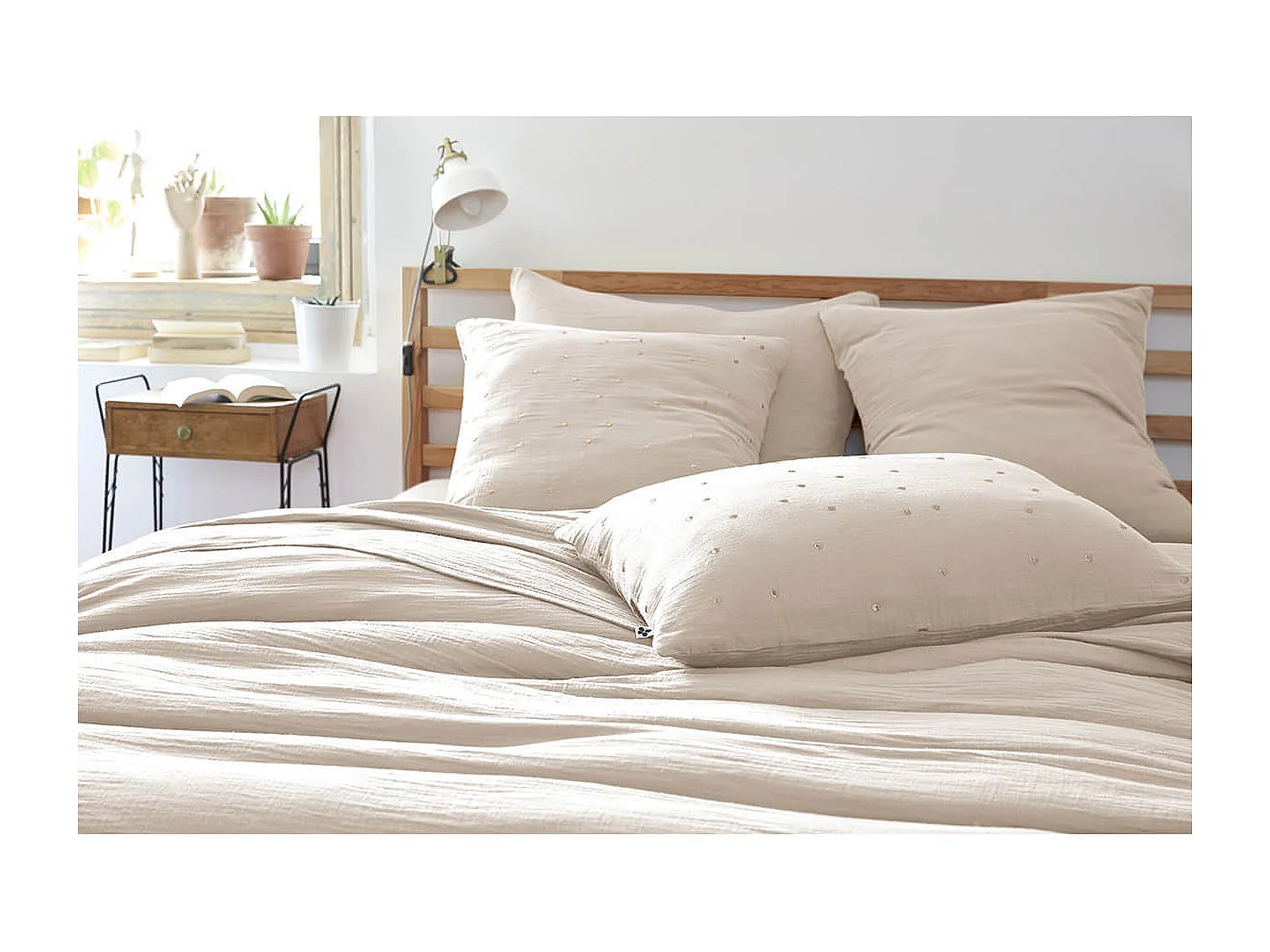 OUREA MOTIF - Taie d'Oreiller 60x60cm Gaze de Coton Pampa à Pois Dorés