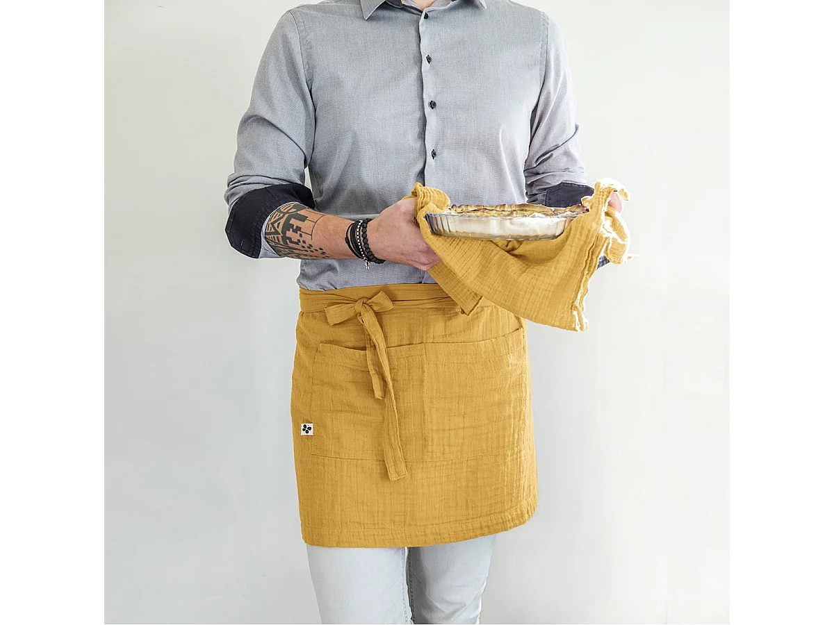 OUREA - Demi-Tablier avec Double Poche Gaze de Coton Safran