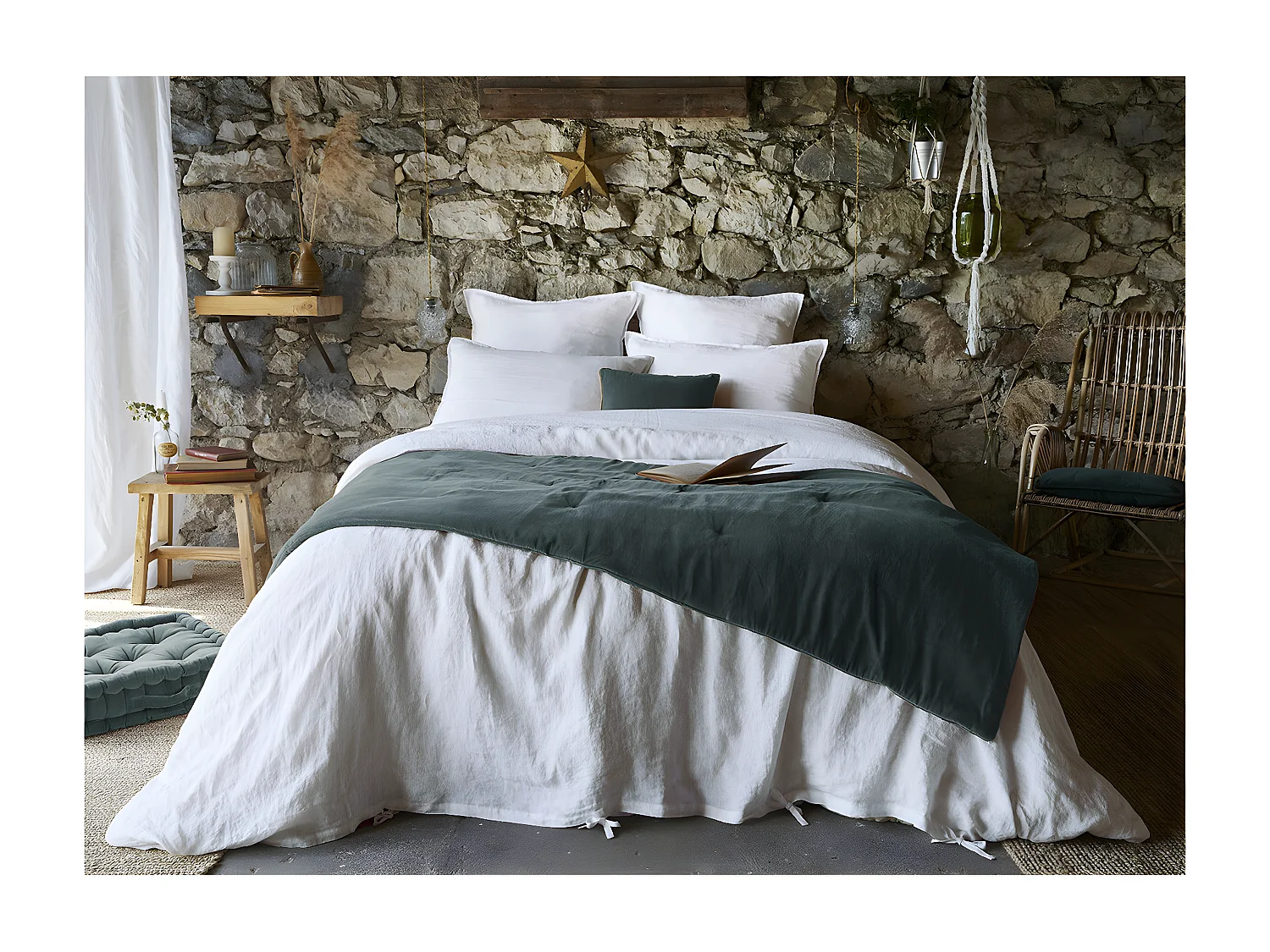 HARRIS - Chemin de Lit 90x200cm Velours de Coton Coloris Ardoise