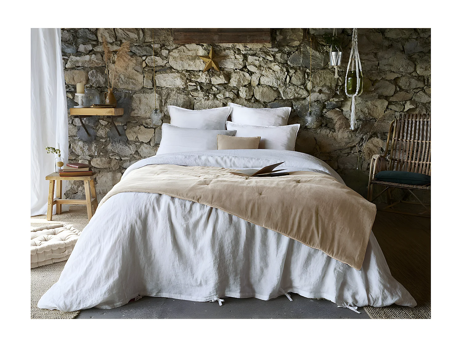 HARRIS - Chemin de Lit 90x200cm Velours de Coton Coloris Pampa