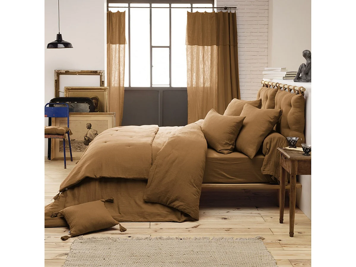 OUREA - Chemin de Lit 90x200cm Capitonné Gaze de Coton Camel