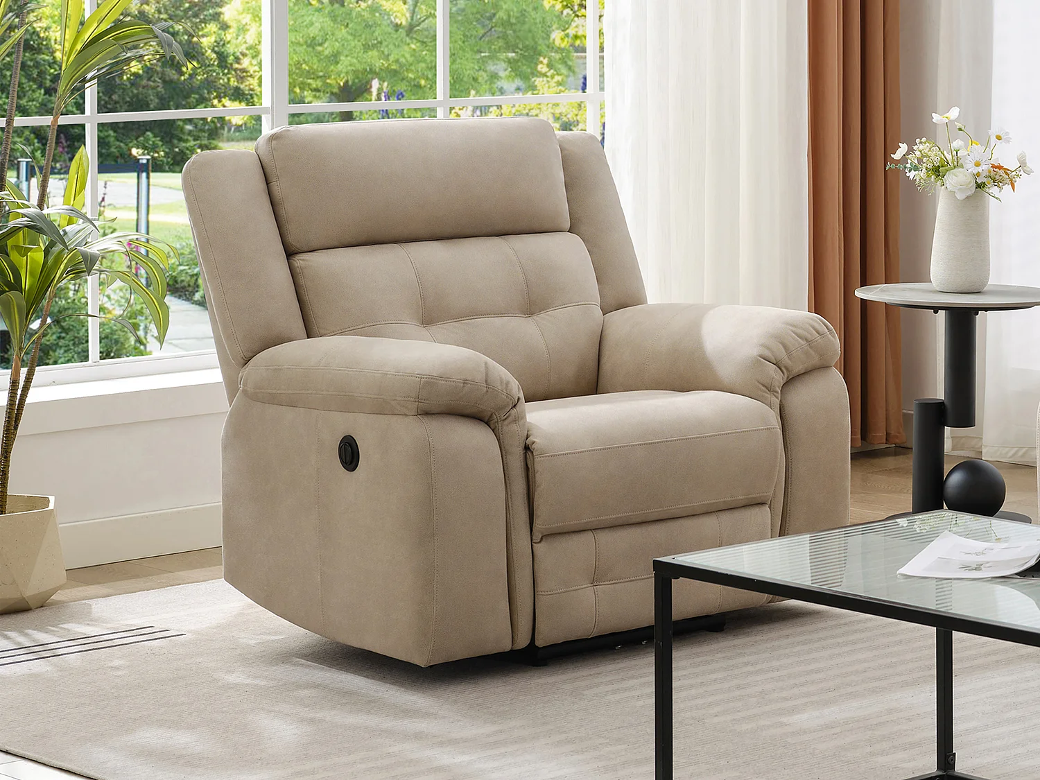Fauteuil relax électrique en microfibre beige ORTIANO