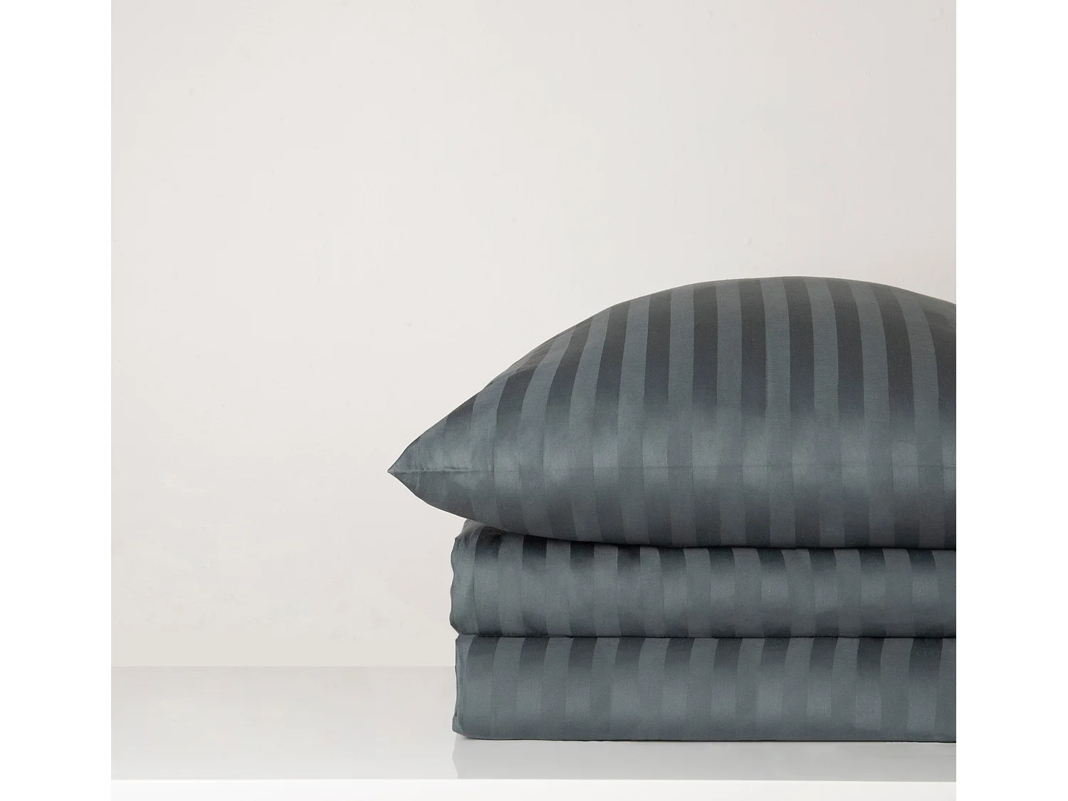 Ensemble housse de couette 260*240cm 2 taies d'oreiller 63x63cm