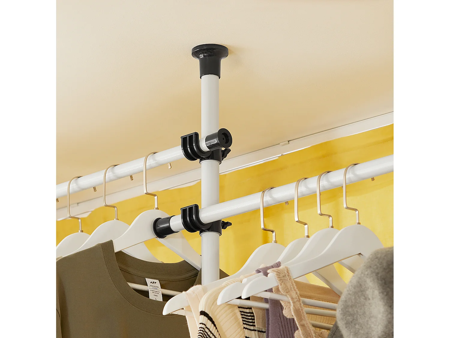 SoBuy KLS04 Kledingrek Klerenrailsysteem Opbergsysteem Telescopisch Kledingrek