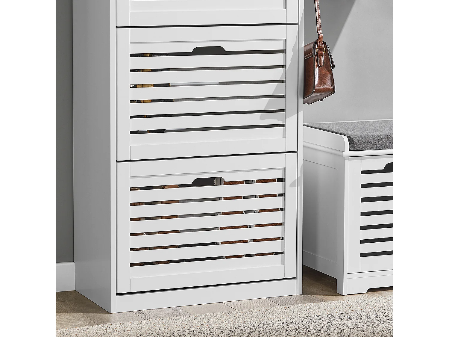 Bambusowy stojak na buty z 3 drzwiami FSR108-W