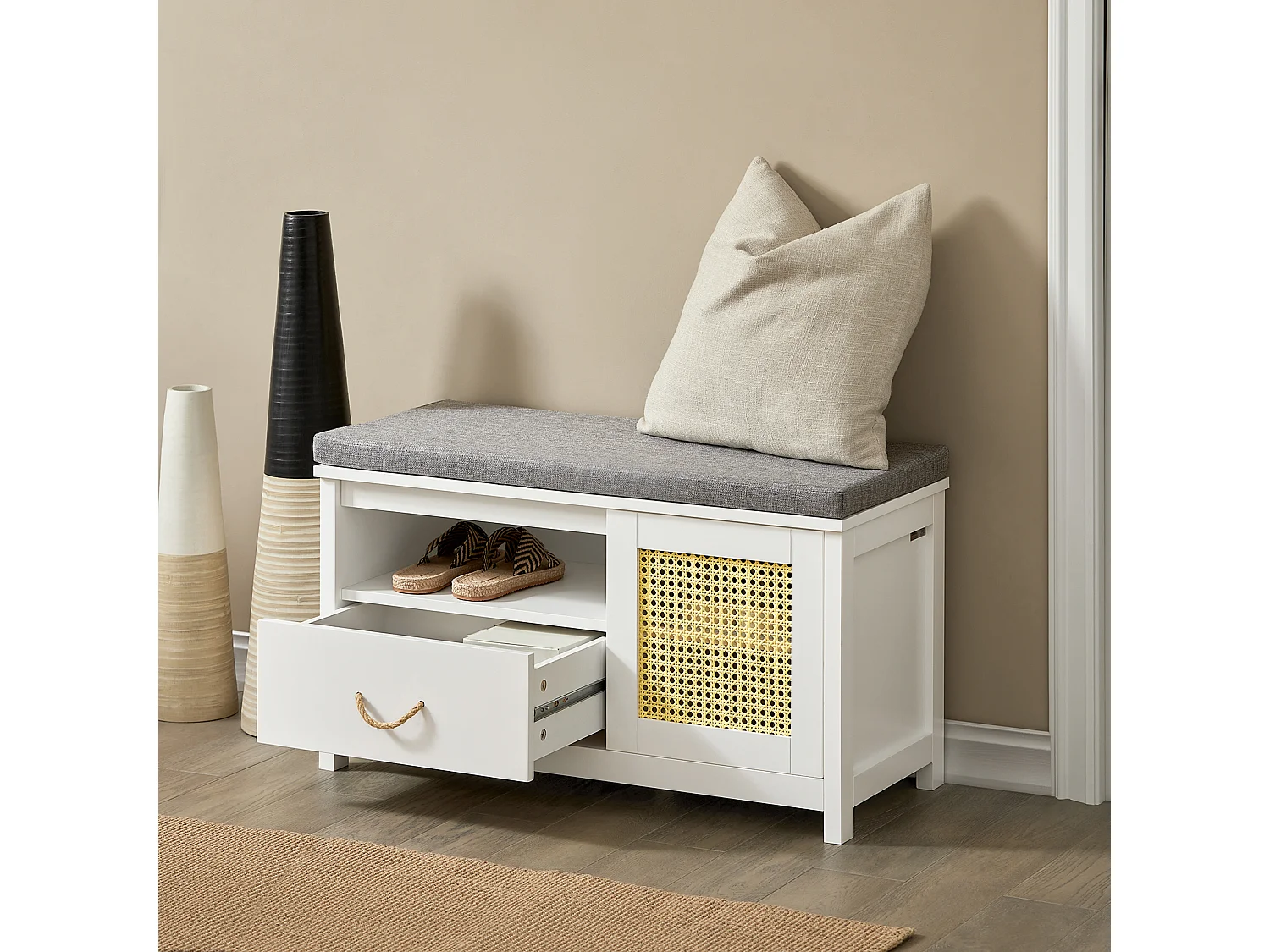 Banc de Rangement, Banc à Chaussures, Meuble d’Entrée avec Coussin Rembourré avec 1 Porte, FSR126-W