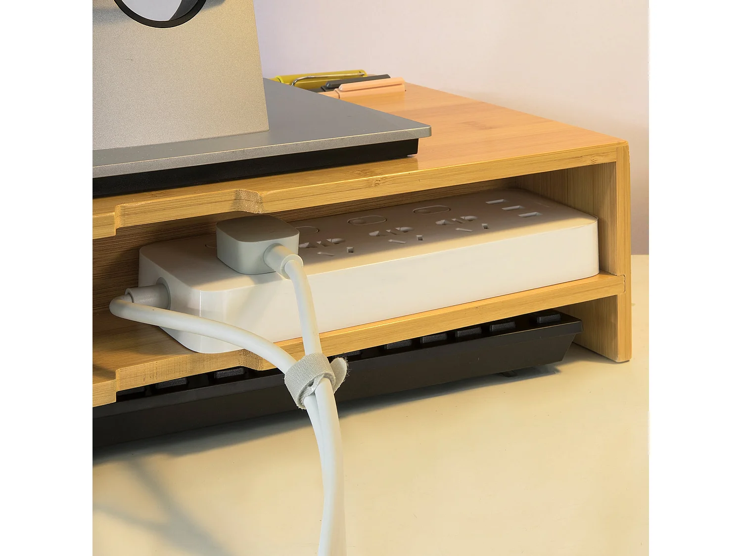 Support de Moniteur Écran Ergonomique Support pour Écran d'ordinateur Universal, BBF03-N