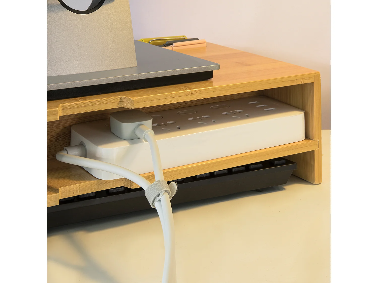 Support de Moniteur Écran Ergonomique Support pour Écran d'ordinateur Universal, BBF03-N