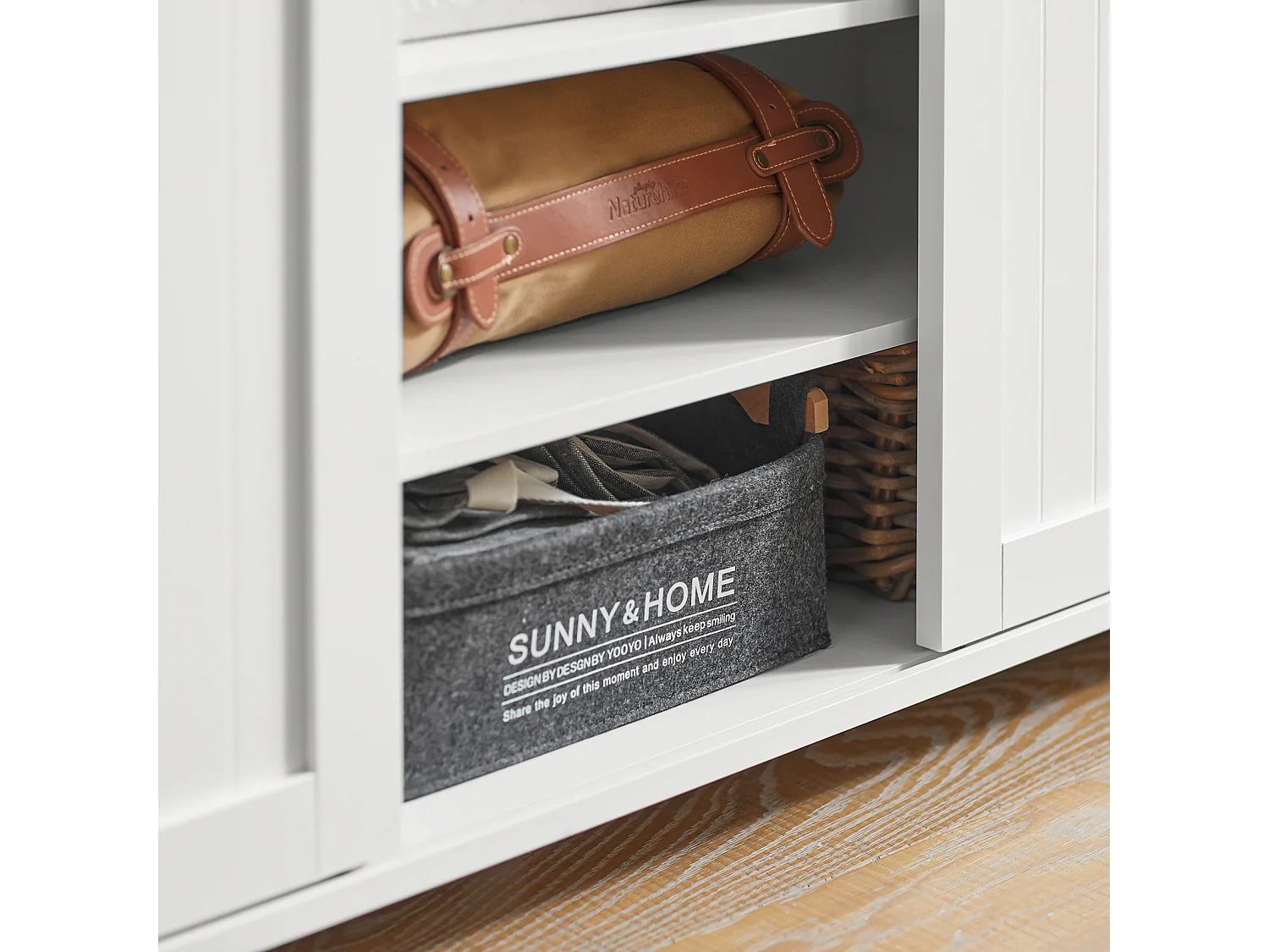 SoBuy FSB74-W Schoenenkast Schoenencommode Inkomkast Keukenkast Dressoir Schoenenrek met 2 Lades, 2 Schuifdeuren en 7 Planken, Opbergkast